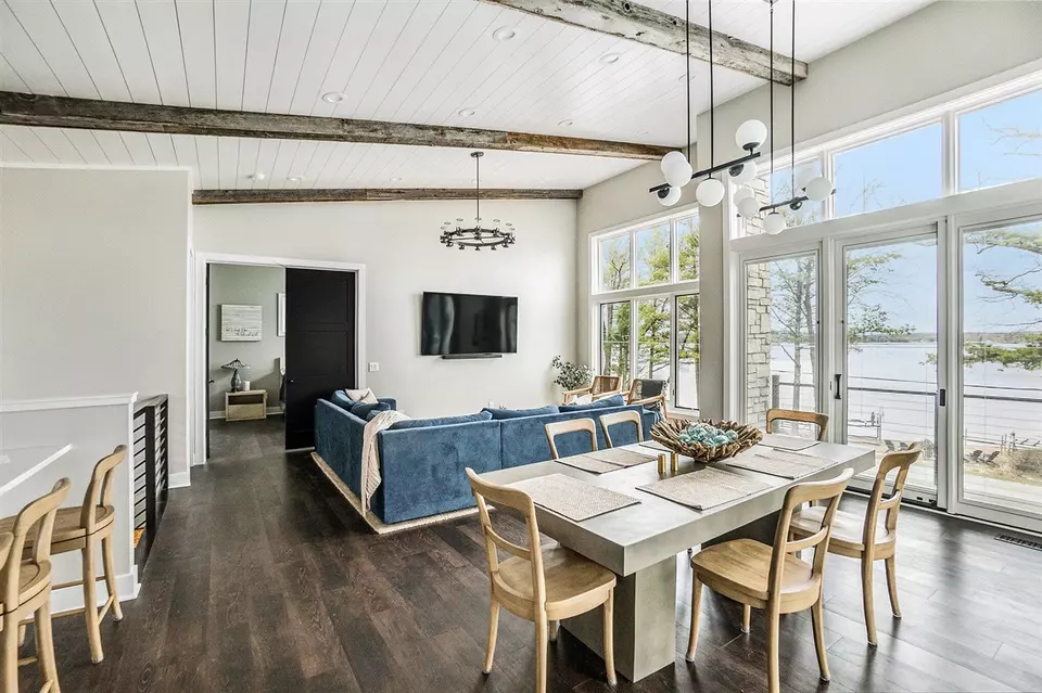 Dining - 7505 S Lakeshore, Pentwater, MI 49449 photo 2 of 2