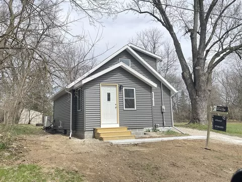 Exterior - 120 Lakeview, Jackson, MI 49203 photo 4 of 6