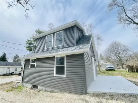 Exterior - 120 Lakeview, Jackson, MI 49203 photo 3 of 6