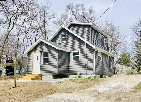 120 Lakeview, Jackson, MI 49203
