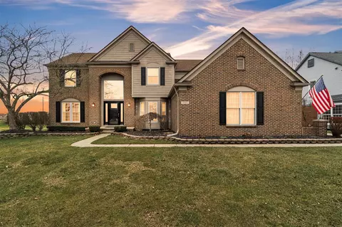 1760 Crowndale, Canton, MI 48188