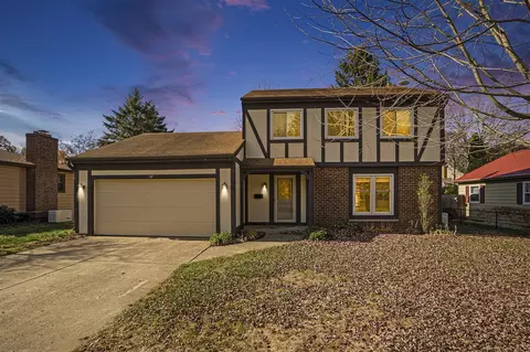 57 Thorncroft, Battle Creek, MI 49017