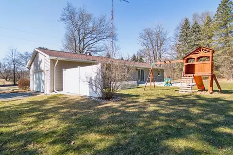 Exterior - 4701 Blackman, Jackson, MI 49201 photo 7 of 18