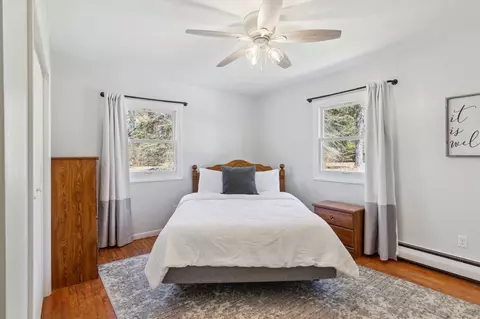 Bedroom - 4701 Blackman, Jackson, MI 49201 photo 1 of 6