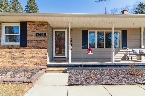 Exterior - 4701 Blackman, Jackson, MI 49201 photo 5 of 18