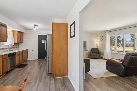 Entry Way - 4701 Blackman, Jackson, MI 49201 photo 3 of 5