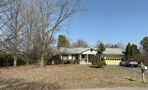 4618 Dunhill, Kalamazoo, MI 49006