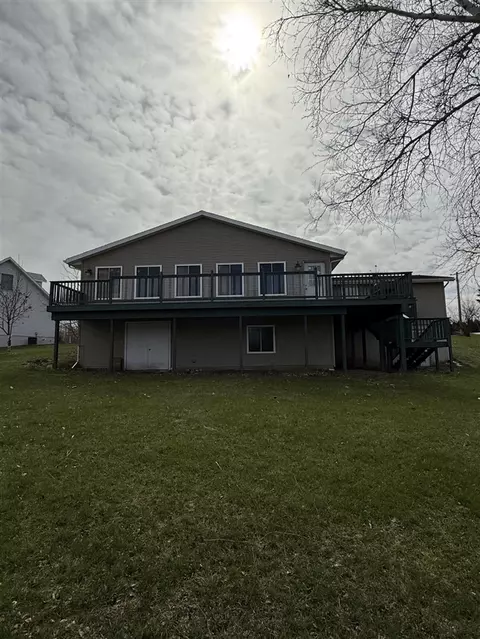 4300 Dawn, Hillsdale, MI 49242