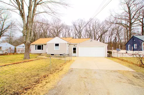 3320 Evanston, Muskegon, MI 49442