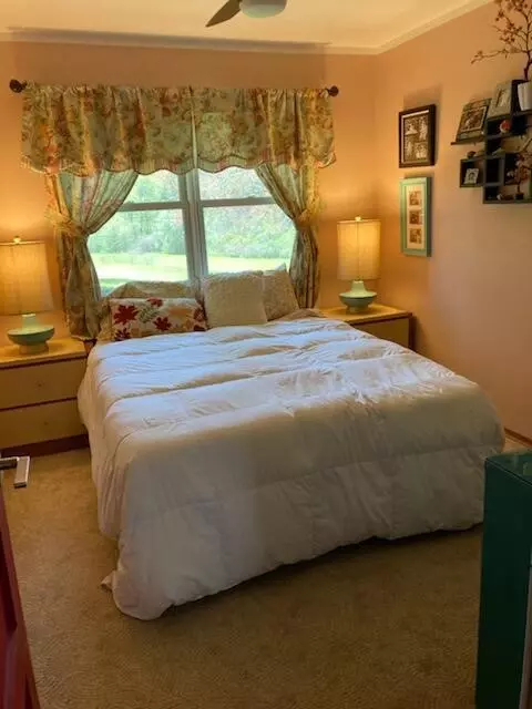 Bedroom - 280 Shearer, Gladwin, MI 48624 photo 1 of 5