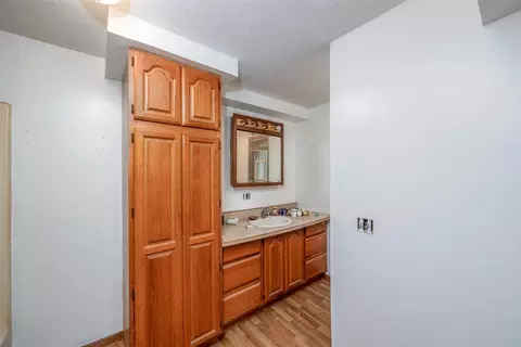 Bath - 2972 Taft, Remus, MI 49340 photo 1 of 1
