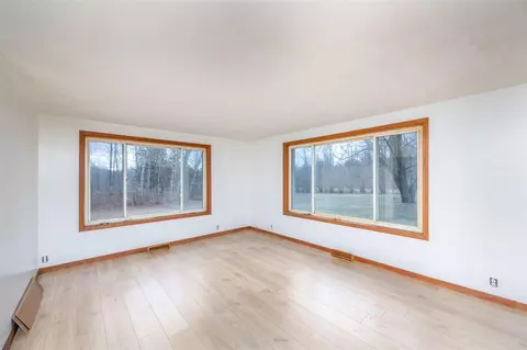 Living - 2972 Taft, Remus, MI 49340 photo 2 of 3