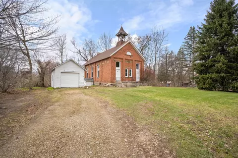 208 N Portage, Jackson, MI 49201
