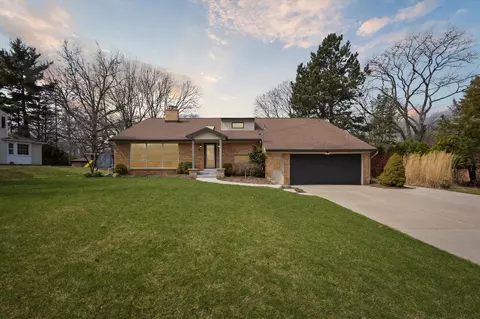 2061 Osceola, Grand Rapids, MI 49506