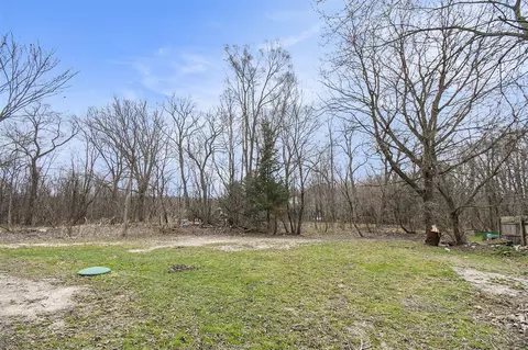 5459 W Lansing, Perry, MI 48872 photo 23
