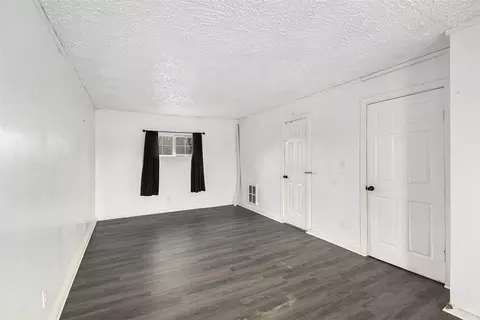 5459 W Lansing, Perry, MI 48872 photo 8