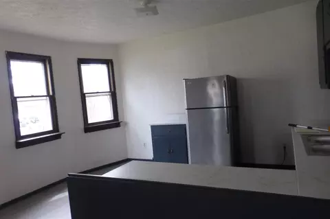 Living - 516 Cedar, Niles, MI 49120 photo 2 of 2