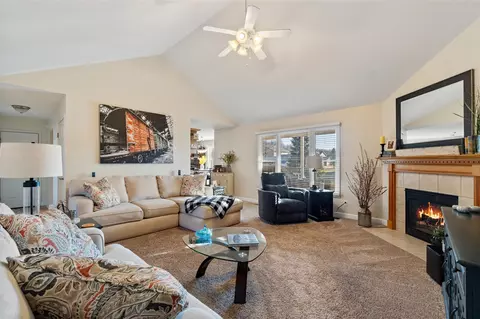 4869 Jacobson, Jackson, MI 49201 photo 6