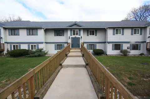 6034 Danford Crk #2, Kalamazoo, MI 49009