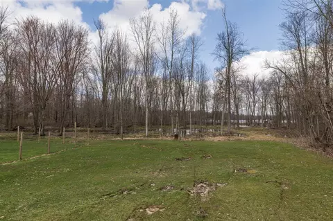 Exterior - 31544 Brandywine, Gobles, MI 49055 photo 7 of 11