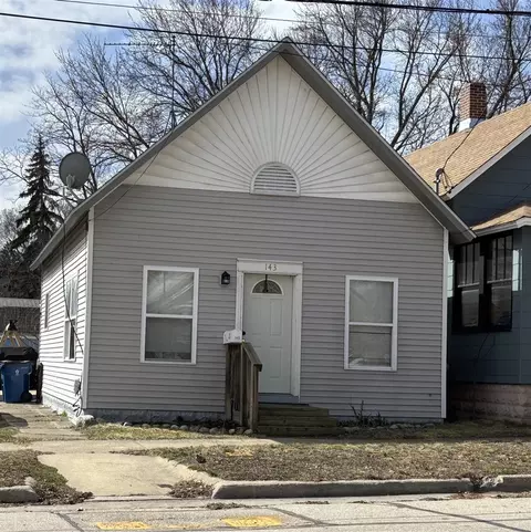 143 Monroe, Manistee, MI 49660