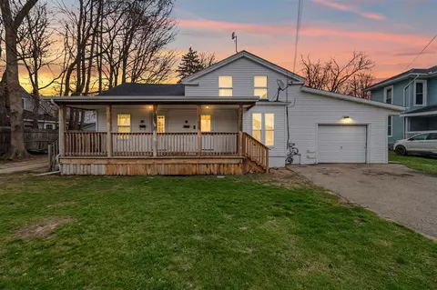 11 E St Joe, Hillsdale, MI 49242