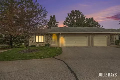 2881 Valley Spg, Caledonia, MI 49316
