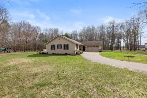 4101 30th, Dorr, MI 49323 photo 2