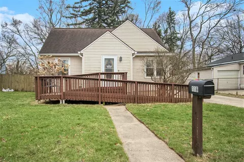 116 Wadsworth, Wyoming, MI 49548