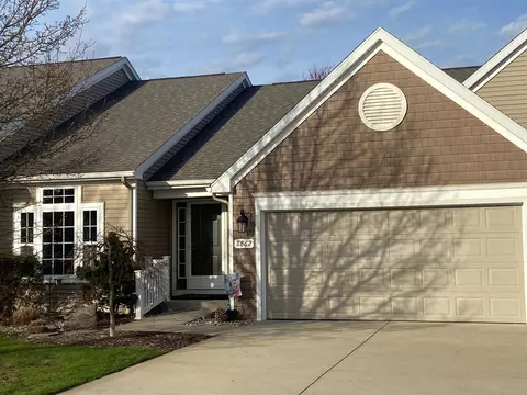 8862 Silver Oak #48, Portage, MI 49024