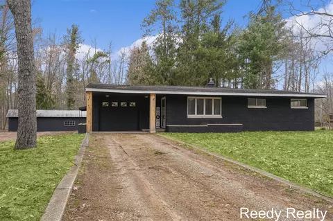 16585 Blair, West Olive, MI 49460