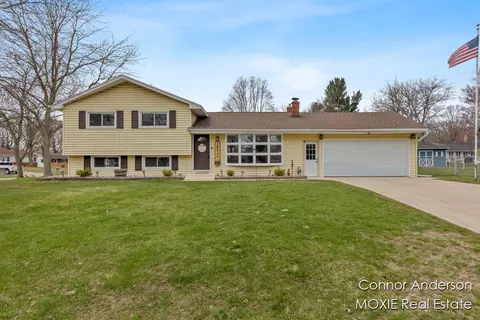 10040 Mozart, Portage, MI 49024