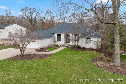 2623 Westwinde, Grand Rapids, MI 49504