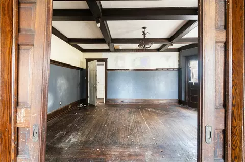 Living - 405 Steward, Jackson, MI 49201 photo 7 of 9