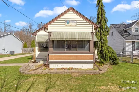 3320 Woodward, Wyoming, MI 49509