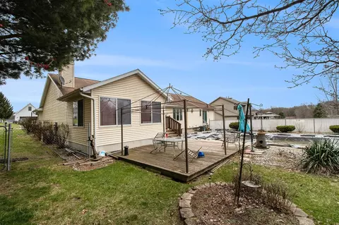 Exterior - 807 Bradford, Belding, MI 48809 photo 4 of 6