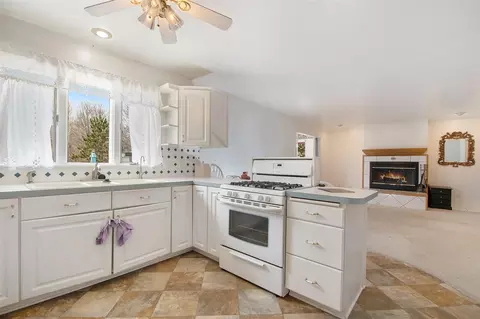 Kitchen - 807 Bradford, Belding, MI 48809 photo 4 of 4