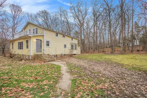 5353 Plum, Coloma, MI 49038