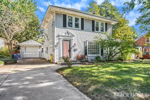 445 Mulford, Grand Rapids, MI 49507
