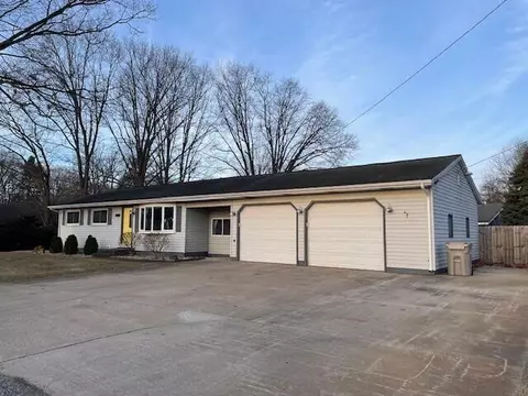 5549 S Dangl, Fruitport, MI 49415