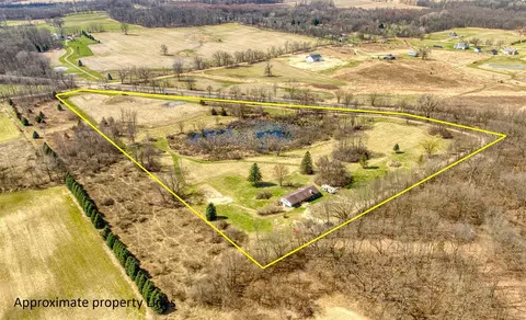 2500 N Dancer, Dexter, MI 48130