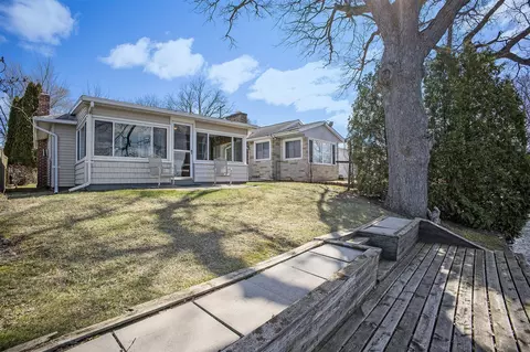 209 Round Lk, Michigan Center, MI 49254