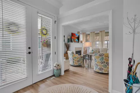 Entry Way - 442 Constitution, Brooklyn, MI 49230 photo 1 of 5