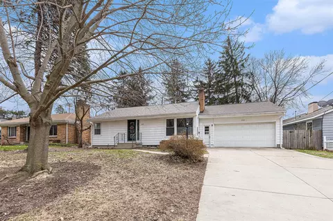 208 3 Mile, Grand Rapids, MI 49505