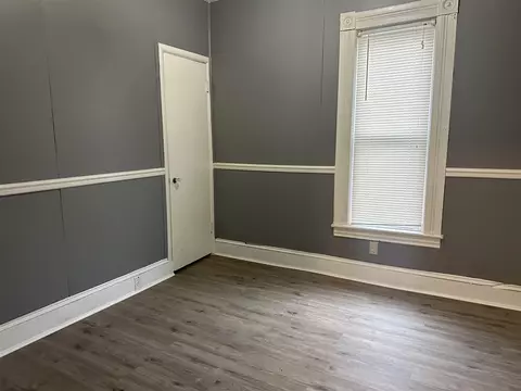 Bedroom - 706 Webb, Jackson, MI 49202 photo 2 of 3