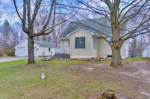 Exterior - 6535 Rives Jct, Jackson, MI 49201 photo 5 of 12