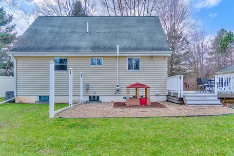 Exterior - 6535 Rives Jct, Jackson, MI 49201 photo 7 of 12