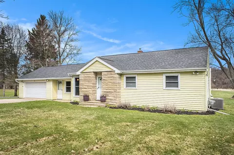2350 Hatch, Jackson, MI 49201 photo 4