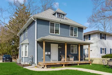 1301 Wolcott, Saint Joseph, MI 49085