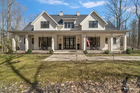 7077 Larue, Fennville, MI 49408
